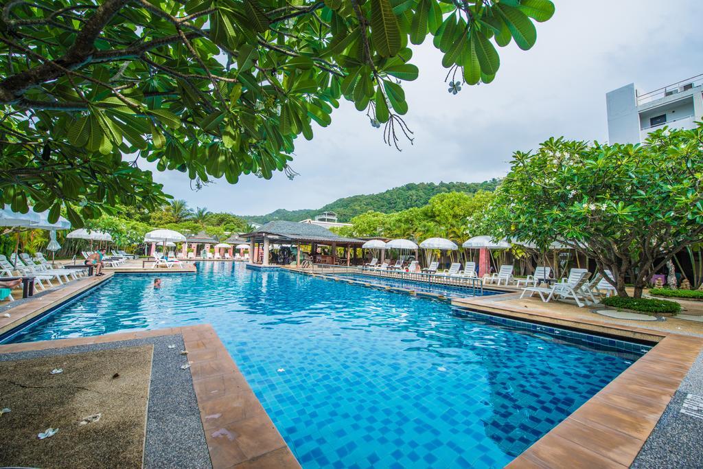 Phuket Kata Resotel Buitenkant foto