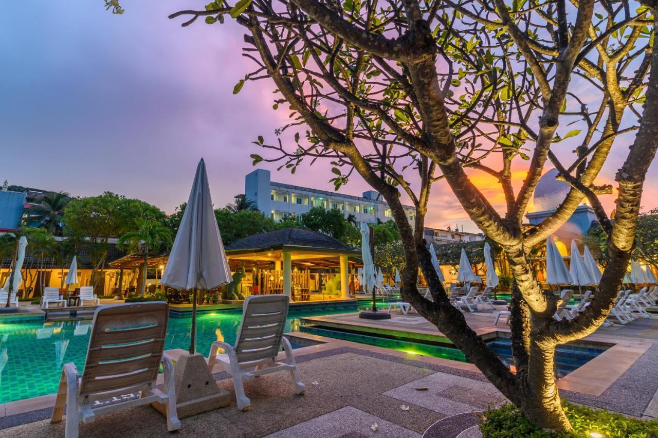 Phuket Kata Resotel Buitenkant foto