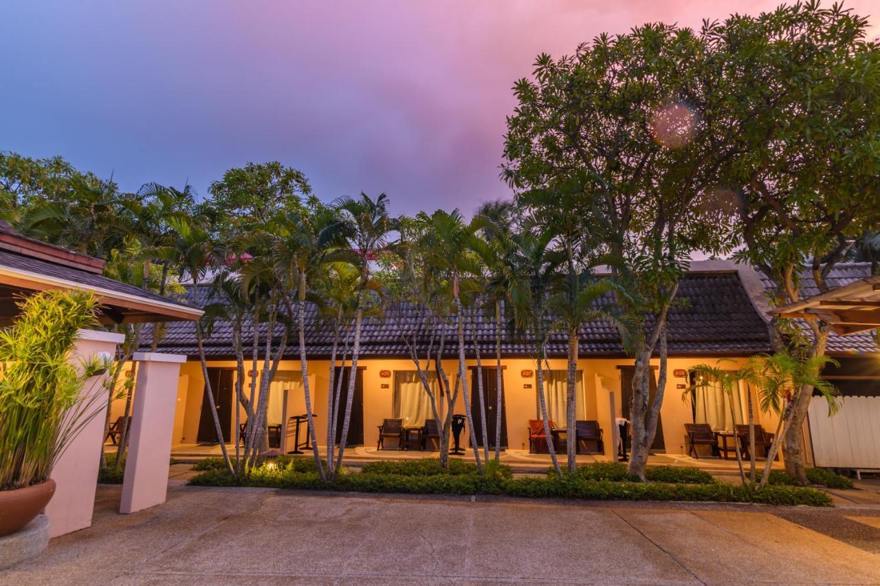 Phuket Kata Resotel Buitenkant foto